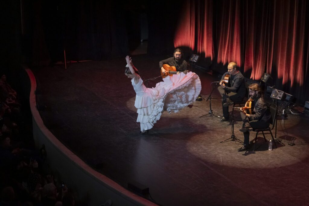 Gerardo Núñez, Antonio Rey, Álvaro Martinete. Invitada especial: Olga Pericet